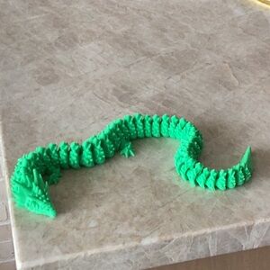 Green lizard fidget